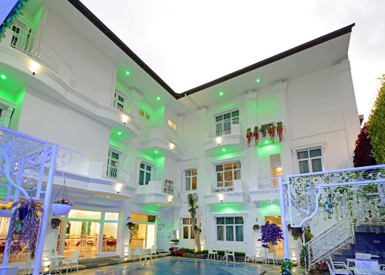 Sahira Butik Pakuan Syariah Hotel Bogor Eksteriør bilde
